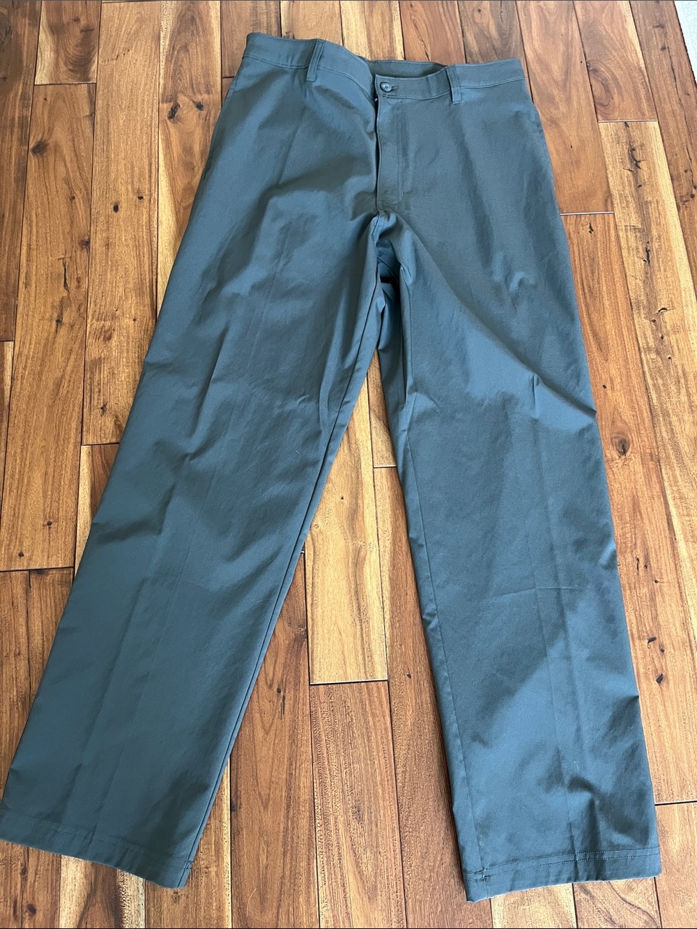 Champion Men's Straight-Leg Chinos in Gray